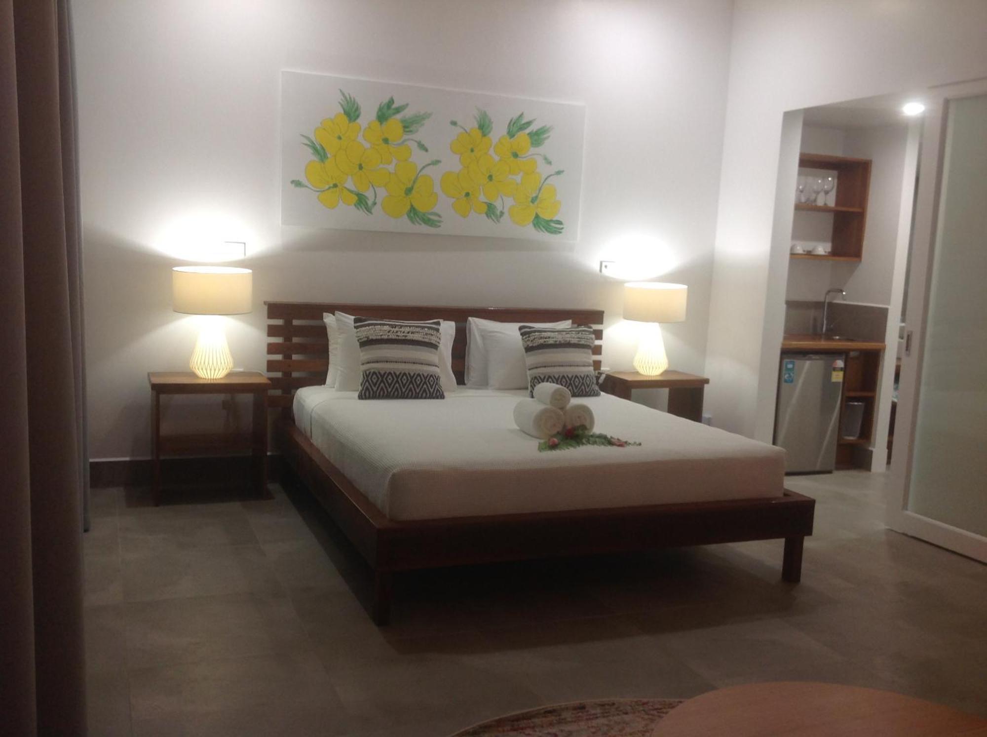 Barrier Beach Resort (Adults Only) Люганвиль Экстерьер фото